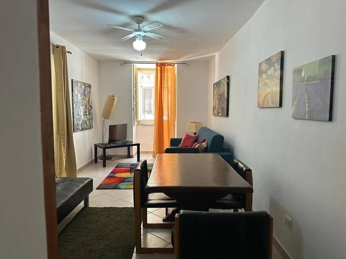 Soraya House Next Quattrocanti Palermo 0*,
