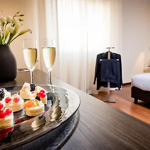 Astoria Palace Szálloda